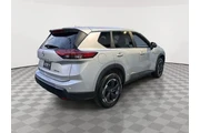 $20163 : Nissan Rogue 2024 AWD SV 4dr thumbnail