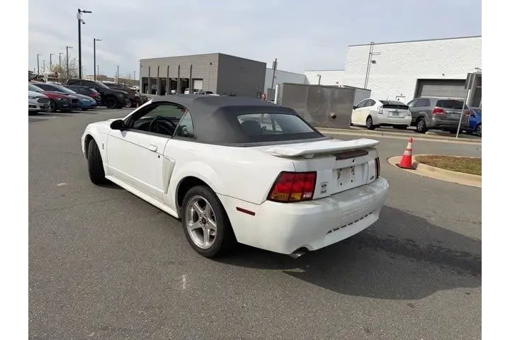 $19993 : Ford Mustang SVT Cobra 2001 image 3