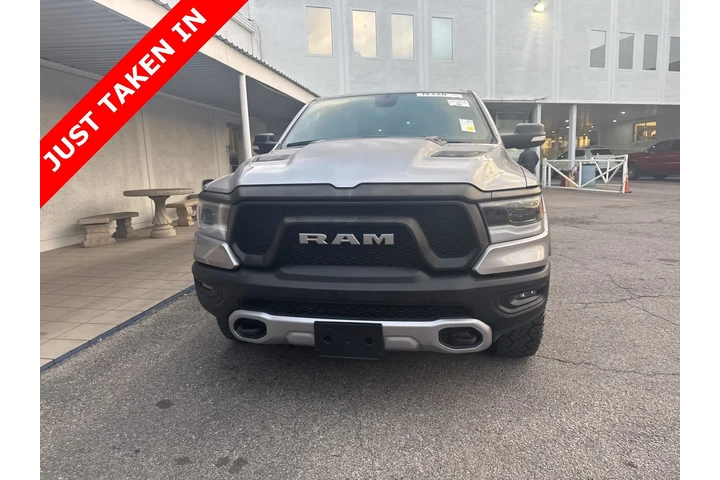 $35261 : Ram 1500 2020 4x4 Rebel 4dr image 2