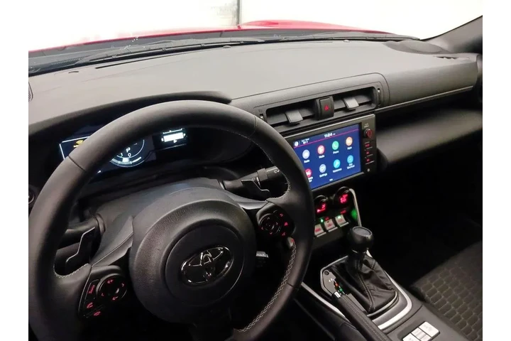 $33998 : Toyota GR86 2025 2dr Coupe 6 image 9