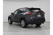$35998 : Toyota RAV4 2024 AWD XLE Pre thumbnail