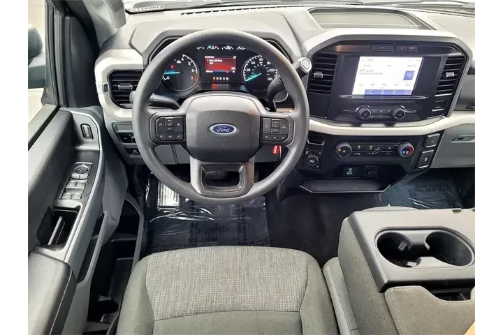 $39379 : Ford F-150 2023 4x4 XLT 4dr image 9