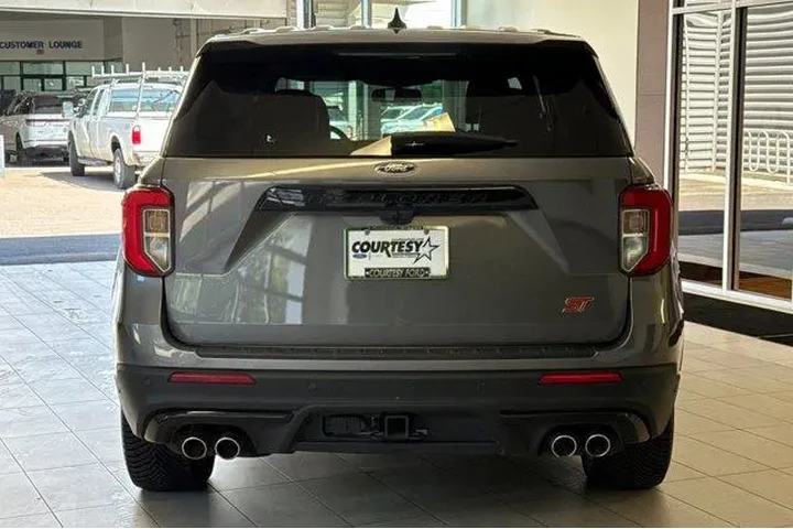 $35340 : Ford Explorer 2021 AWD ST 4d image 5
