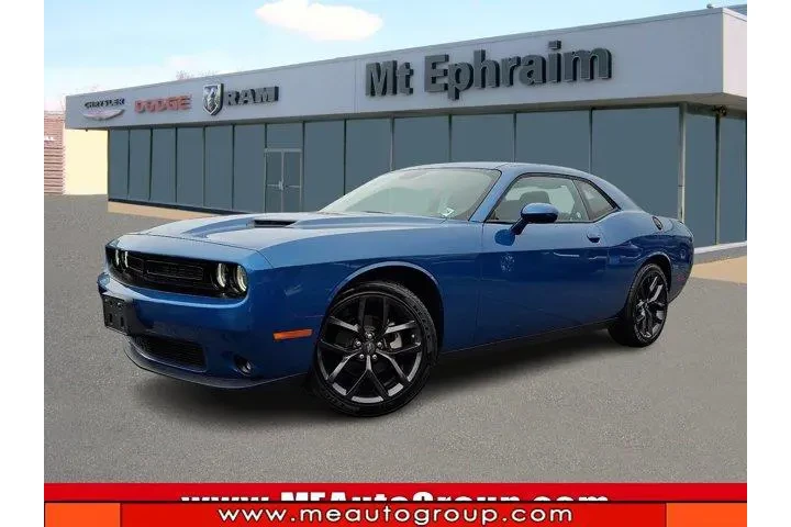 $24650 : Dodge Challenger 2023 SXT 2d image 1