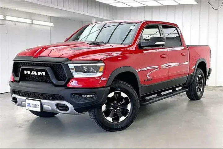 $35990 : Ram 1500 2021 4x4 Rebel 4dr image 2