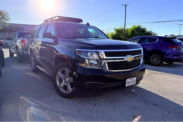 $25994 : Chevrolet Tahoe 2019 4x2 LT image 1