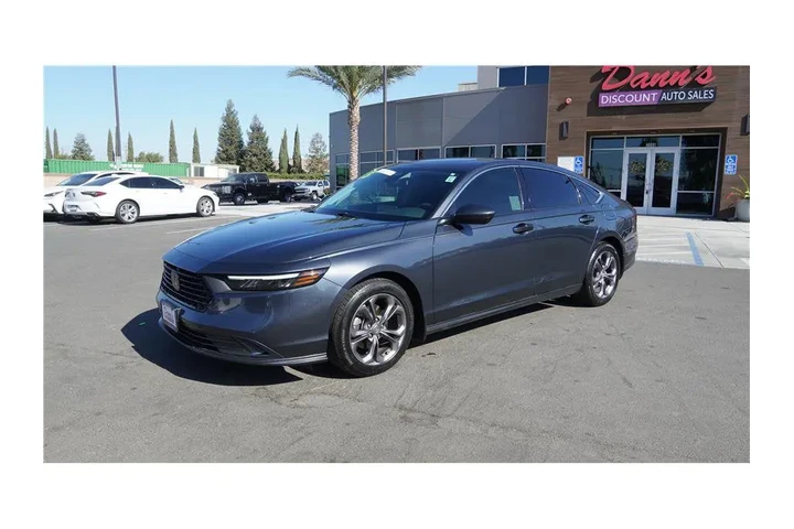 $21984 : 2023 Accord Sedan EX image 2