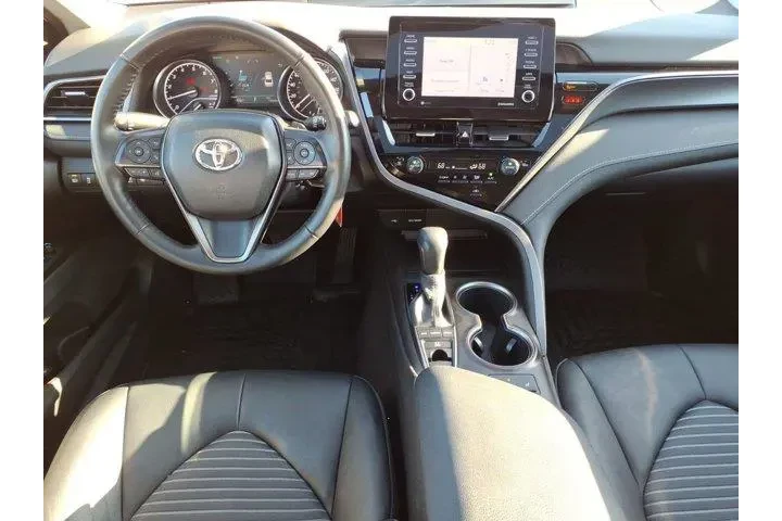 $27658 : Toyota Camry 2023 AWD SE 4dr image 9