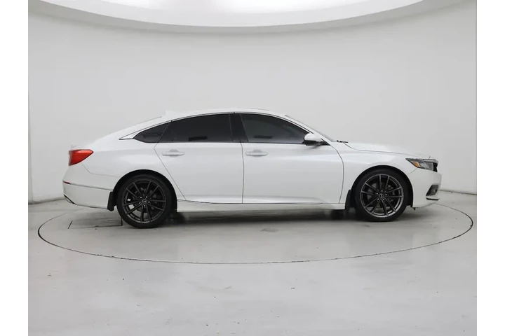 $18998 : Honda Accord 2018 Touring 4d image 7