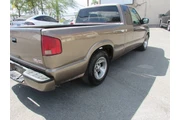 $7900 : 2003 GMC Sonoma SL thumbnail