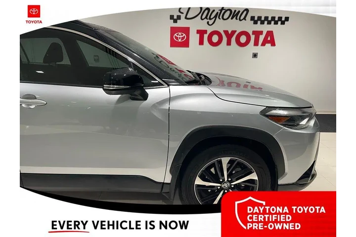 $29000 : Toyota Corolla Cross Hybrid image 5