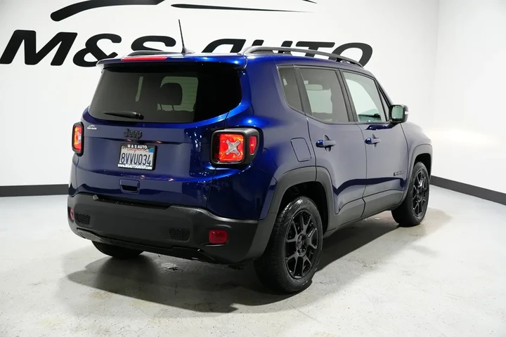 $15828 : 2020 Renegade image 6