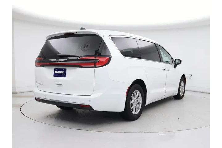 $34998 : Chrysler Pacifica 2024 Touri image 8