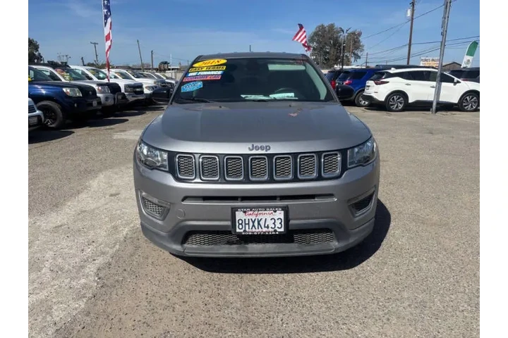 $11949 : 2018 Compass Sport image 5