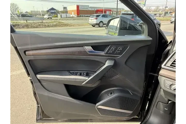 $20988 : Audi Q5 2021 AWD quattro Pre image 8