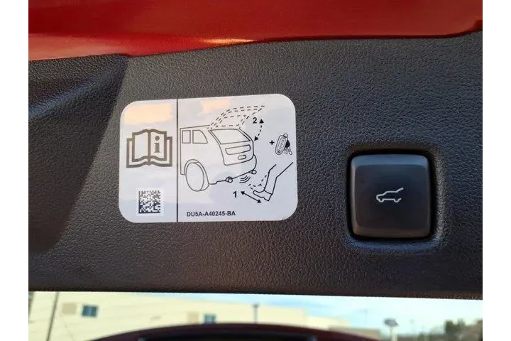 $20750 : Ford Escape 2020 AWD SEL 4dr image 9