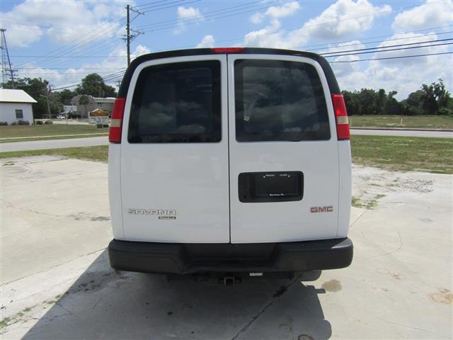 $15995 : 2012 G2500 Vans image 9