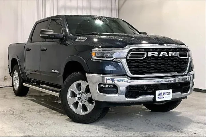 $39991 : Ram 1500 2025 4x2 Lone Star image 1