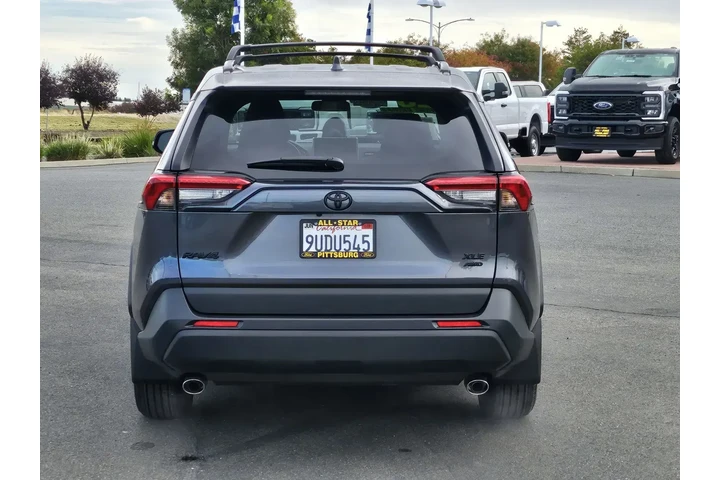 $36000 : Toyota RAV4 2025 AWD XLE 4dr image 5