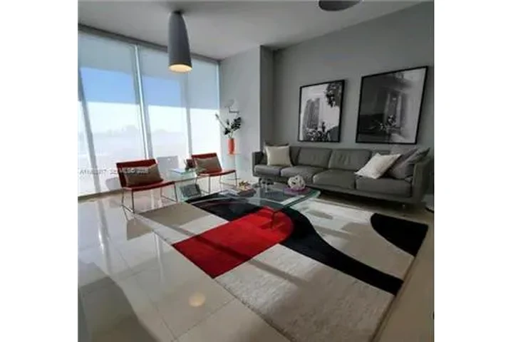 $6750 : Rental property with 2 bedro image 7