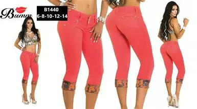 SHORES Y CAPRIS FASHION image 4