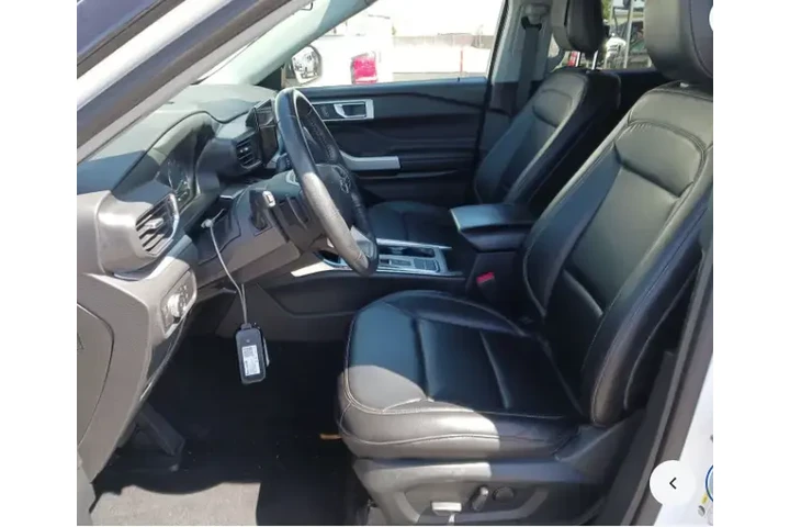 $25950 : Ford Explorer 2020 XLT 4dr S image 7