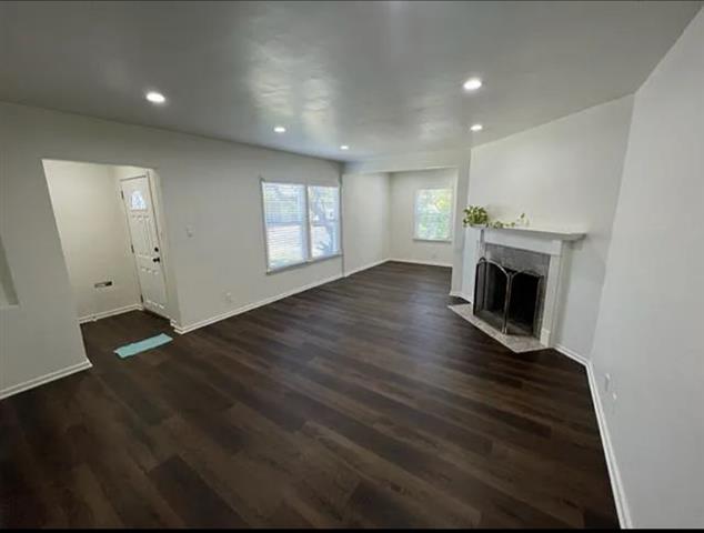 $2500 : 🏡Glencoe Ave, Venice, CA🏡 image 2