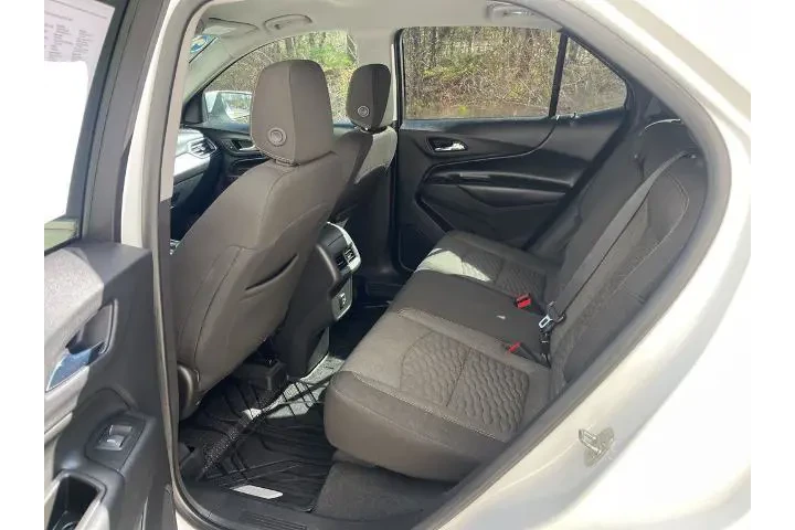 $16000 : Chevrolet Equinox 2020 4x4 L image 8