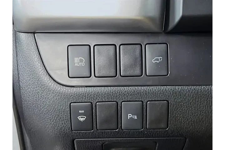 $24900 : Toyota Highlander Hybrid 201 image 9