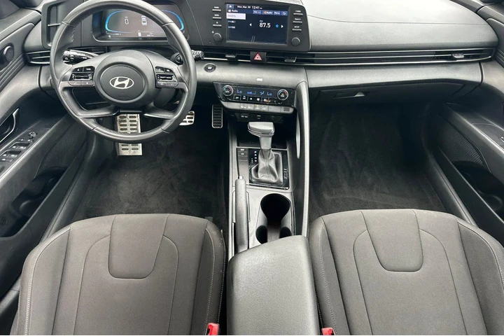 $19900 : Hyundai ELANTRA 2025 SEL Spo image 6