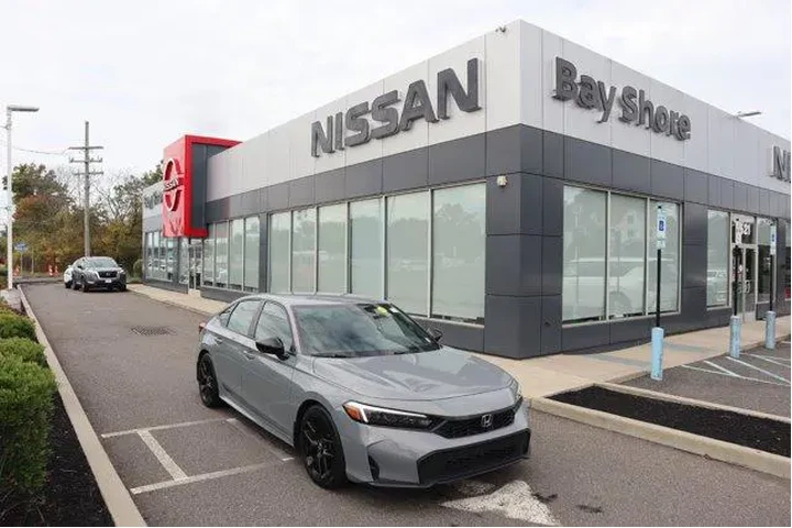 $21874 : Honda Civic 2025 Sport 4dr S image 2