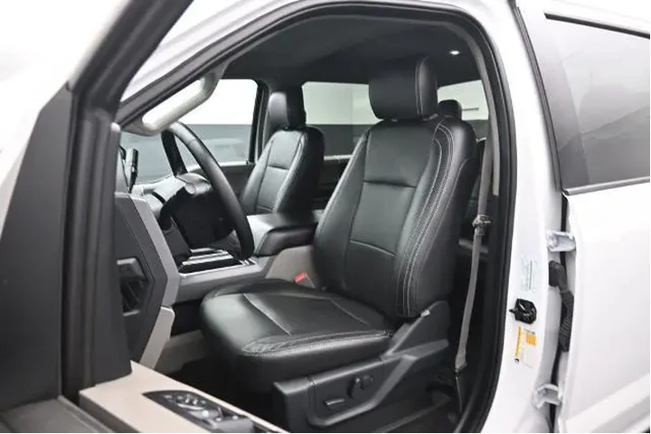 $36000 : Ford F-150 2020 4x4 XL 4dr S image 8