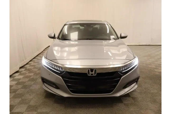 $18957 : Honda Accord 2018 Touring 4d image 10