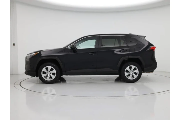 $27998 : Toyota RAV4 2024 AWD LE 4dr image 3