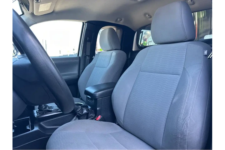 $22777 : 2019 Tacoma 2WD SR image 8