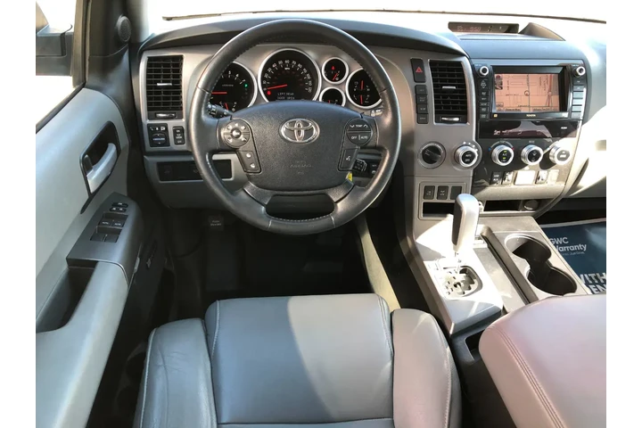 $21990 : 2011 Sequoia Limited 4WD image 10