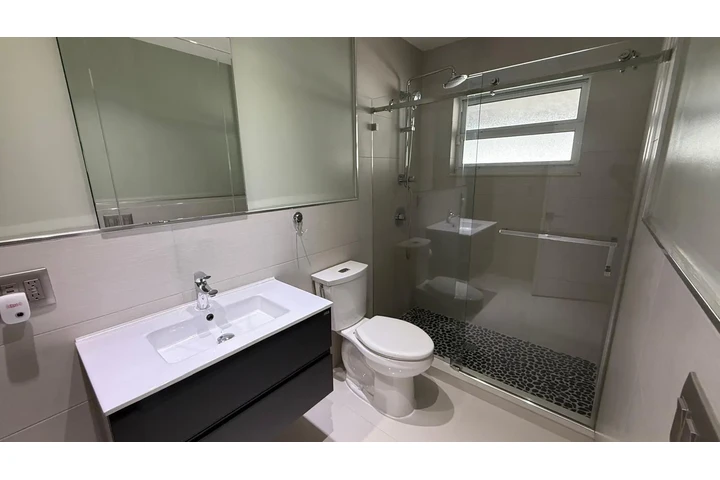 $565000 : super casa  Miami Garden image 6