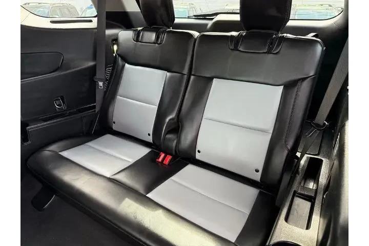 $26299 : Ford Explorer 2022 AWD XLT 4 image 8