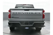 $33244 : Chevrolet Silverado 1500 202 thumbnail