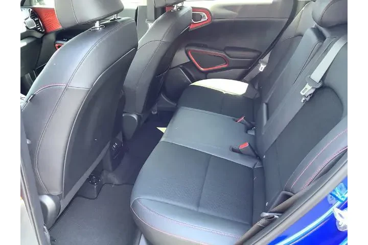 $21950 : Kia Soul 2023 GT-Line 4dr Cr image 10