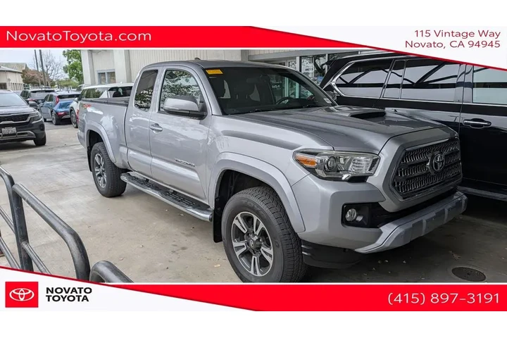 $34990 : 2017 Tacoma TRD Sport V6 image 1