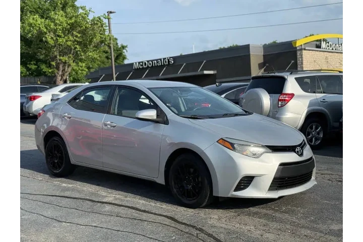 $12495 : 2016 Corolla L image 4