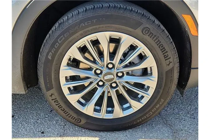 $34995 : Cadillac XT4 2024 Premium Lu image 7