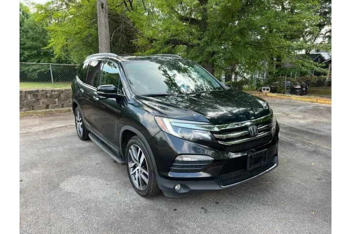 $16000 : 2017 Pilot Touring image 5