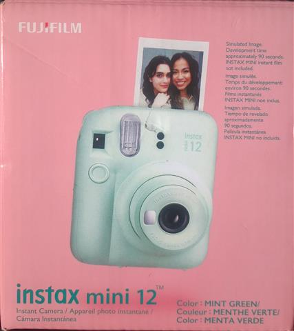 $85 : FujiFilm Instax Mini 12 Camera image 1