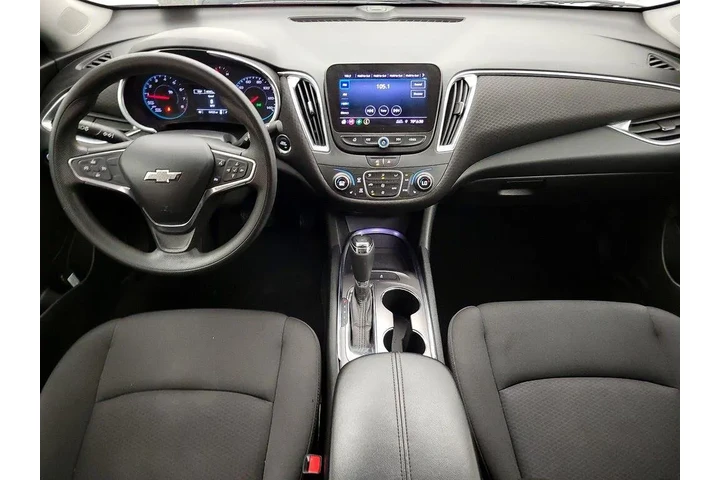 $13599 : Chevrolet Malibu 2020 LT 4dr image 9