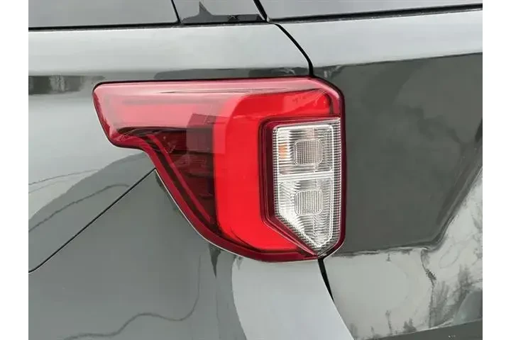 $37255 : Ford Explorer 2022 AWD ST 4d image 9