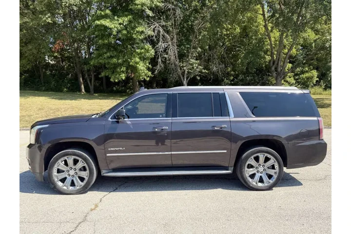 $12999 : 2016 GMC Yukon XL Denali image 4