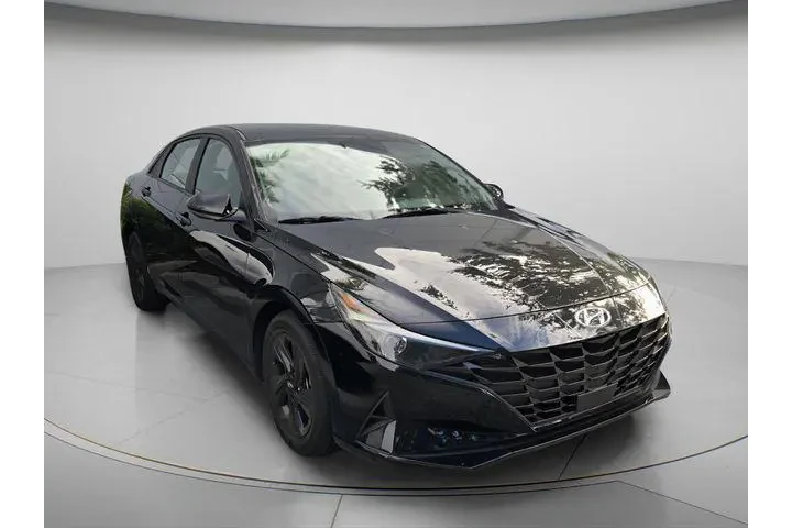 $18950 : Hyundai ELANTRA 2021 SEL 4dr image 4