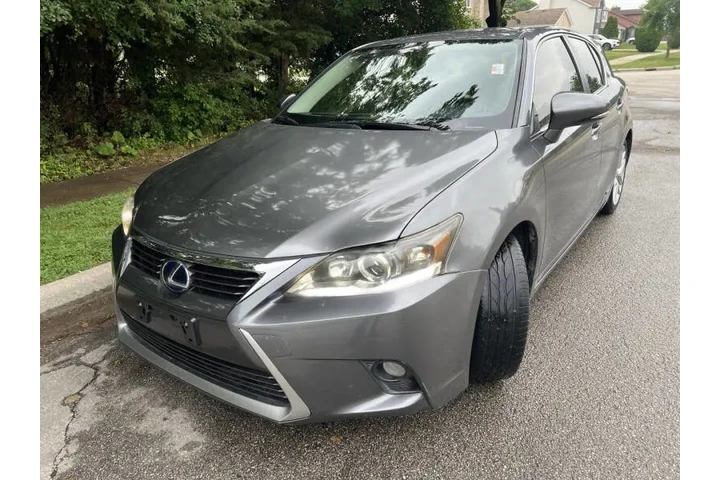 $13991 : 2015 CT 200h image 4